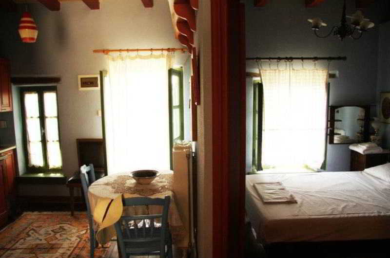 Efipoi Apartment Pinakátai Exterior foto